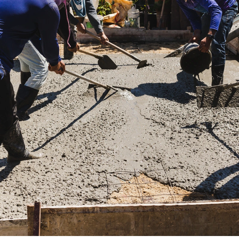 concrete-repair-birmingham-al-by-birmingham-al-concrete-contractor-crew