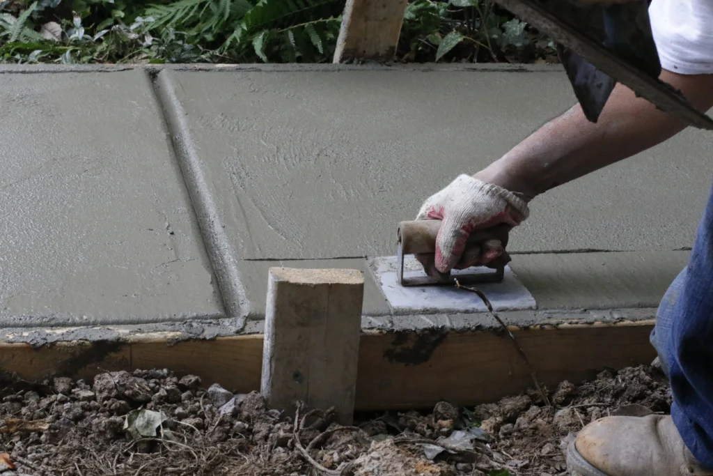 concrete-sidewalk-installation-birmingham-AL